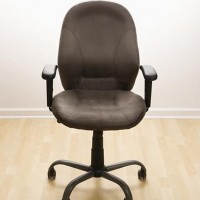 Dumb and Dumber: High-Priced Headhunter Hires