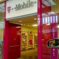 Unlimited Data Returns: Can T-Mobile Win?