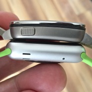 Apple Watch seems thicker than Pebble Time