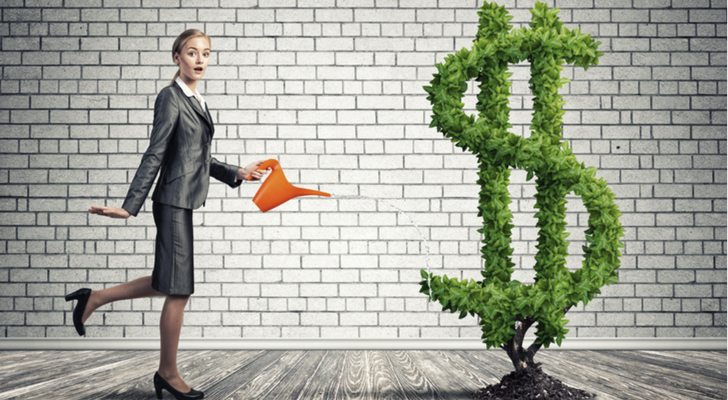 portfolio hedge - 4 ETFs to Hedge Your Portfolio Risk