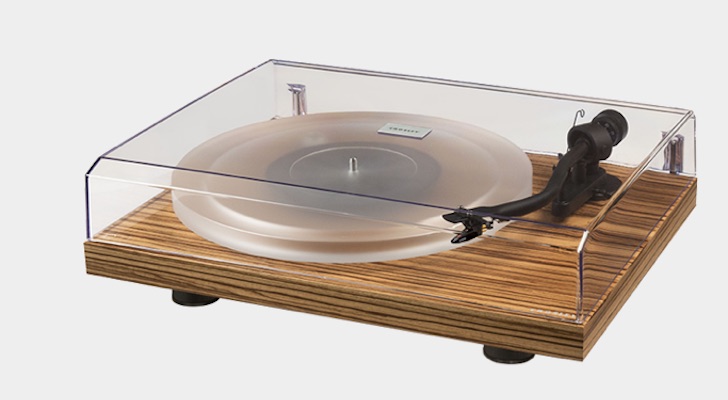Holiday Gift Guide 2017 (Best Gifts for Music Lovers): Crosley C20 Turntable