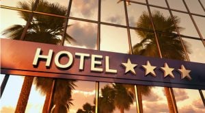 Best REITs to Buy: Host Hotels and Resorts Inc (HST)