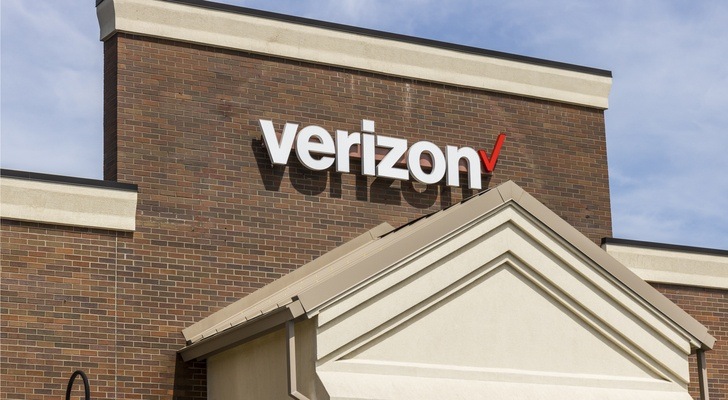 Stocks to Invest In: Verizon Communications (VZ)