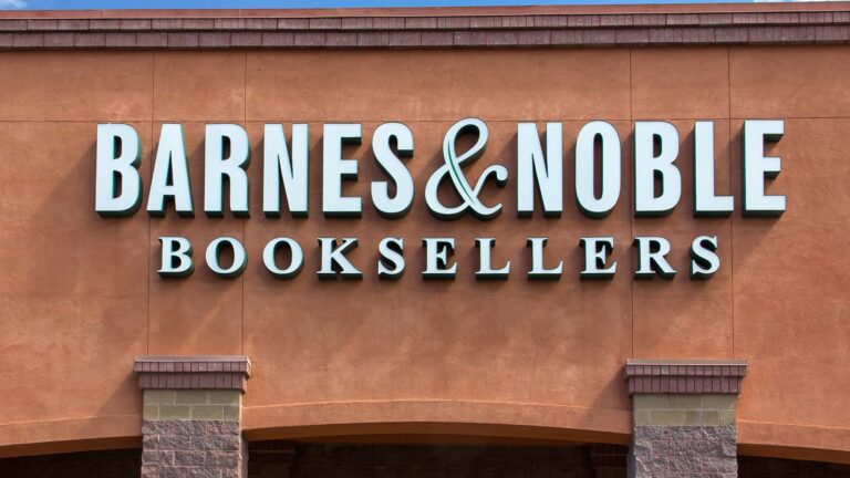 BNED stock - What Is Going on With Barnes & Noble Education (BNED) Stock Today?