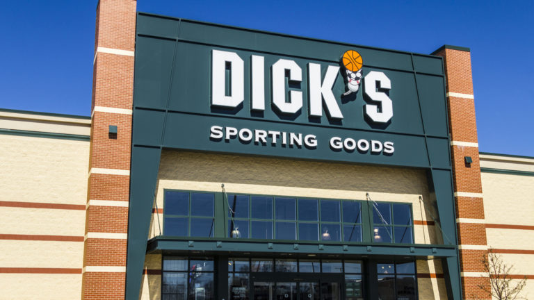 DKS Stock - DKS Stock Alert: Dick’s Sporting Goods Continues to Drop After Worst Day on Record