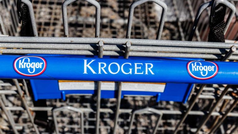 KR stock - KR Stock Earnings: Kroger Beats EPS, Misses Revenue for Q4 2023