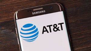 mobile phone screen with the at&t logo