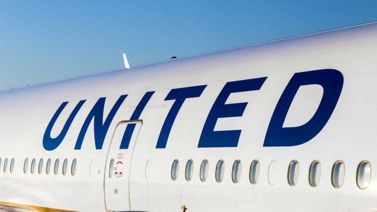 UAL stock - United Airlines Is Still a Great Deep-Value Play After a Post-Earnings Pop