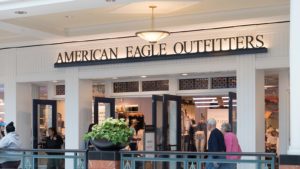 hot stocks to buy American Eagle Outfitters (AEO)