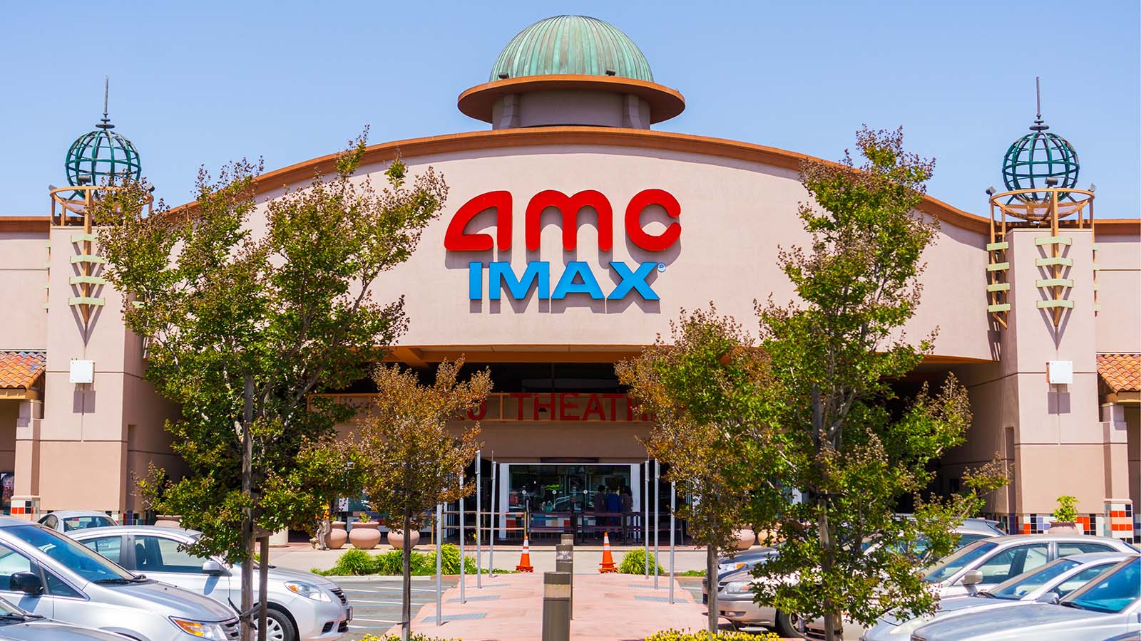 AMC stock: an AMC imax theater storefront