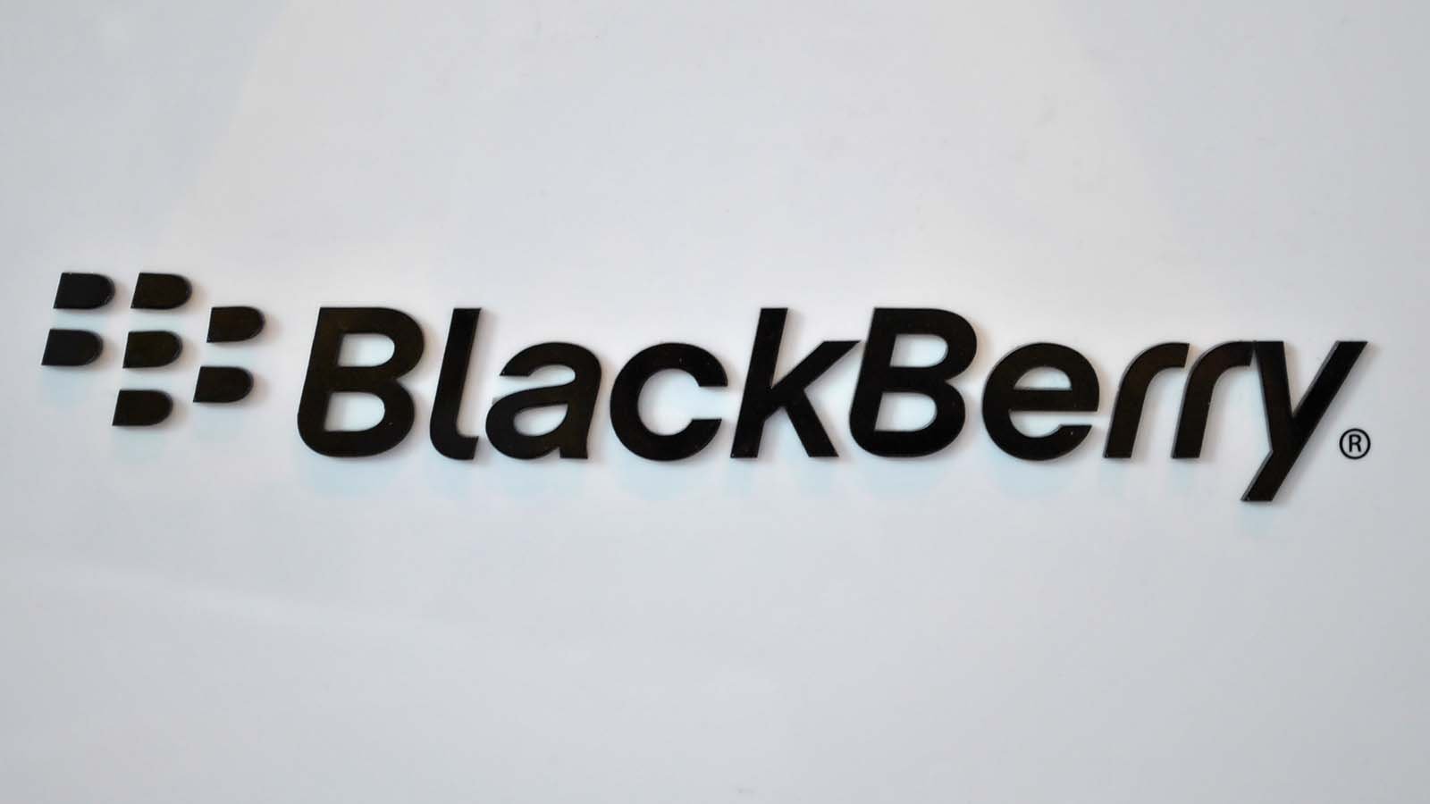 Bb Stock Wait For The Madness To Settle Down Before Buying Blackberry Investorplace