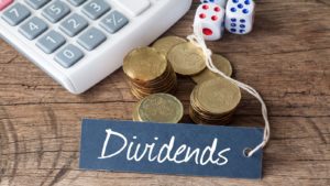 7 Safe Dividend Stocks for Investors to Buy Right Now