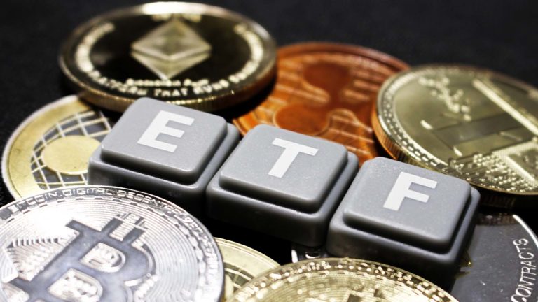 top cryptocurrency etf