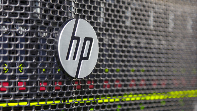 HPQ Stock - Is Warren Buffett Giving Up on HP (HPQ) Stock?