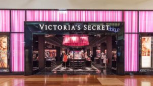 L Brands News: LB Stock Up 3% Despite Q4 Guidance Cut