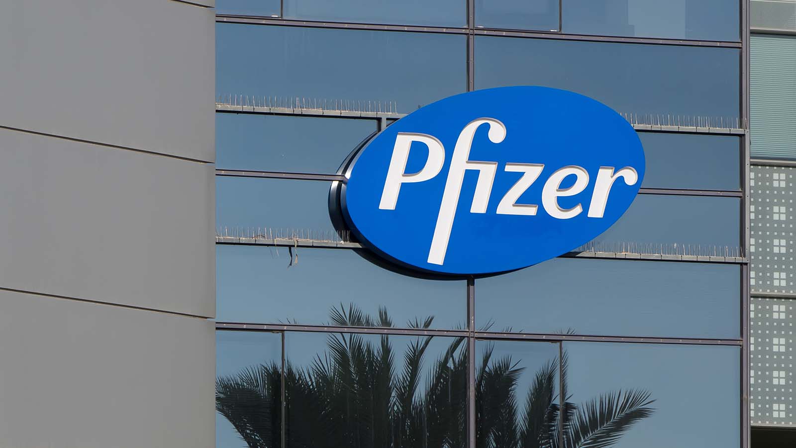 Pfizer Layoffs 2023 What to Know About the Latest PFE Job Cuts