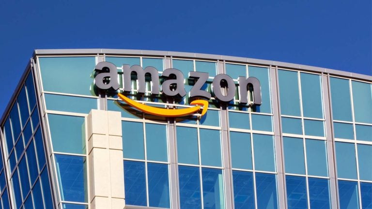 Amazon stock - AMZN Stock Outlook: Amazon’s Next Growth Wave Could Make Early Investors Rich