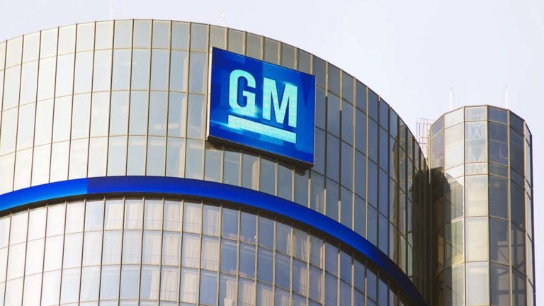 GM stock - Looking for a Growth Stock With a Dividend Kicker? Try GM.