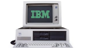 IBM 5160 は、ハード ドライブを内蔵した IBM PC のバージョンです。 1983 年 3 月 8 日にリリースされました。5100 シリーズは、最初の家庭用コンピューターの 1 つとして知られています。