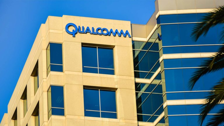 Qualcomm stock - Forget Nvidia. Qualcomm Stock Is the AI Play to Make. Especially Before May 1!