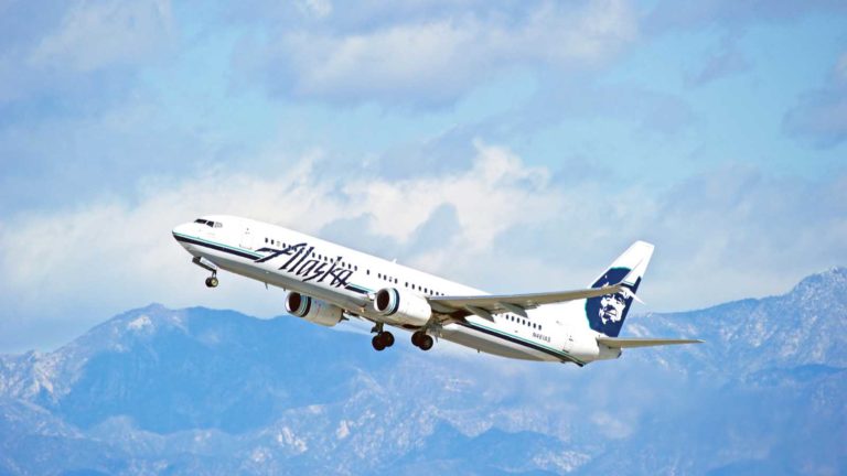 ALK stock - ALK Stock Earnings: Alaska Air Gr Beats EPS, Beats Revenue for Q1 2024
