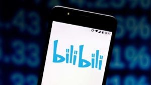 picture of bilibili logo on a phone