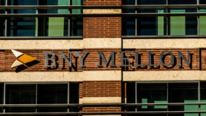 Bank of New York Mellon Earnings: BK Stock Jumps 4% Higher on Q1 Beat