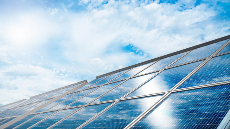 FSLR Stock - FSLR Stock Alert: What to Know as First Solar Settles Lawsuit