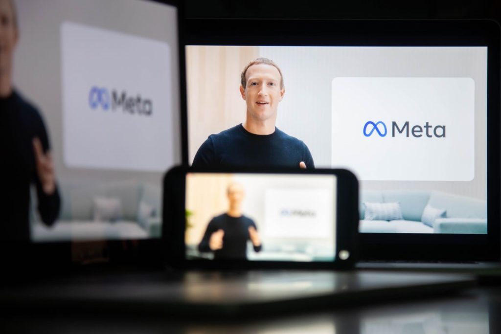 A concept image of Mark Zuckerberg presenting the Metaverse.