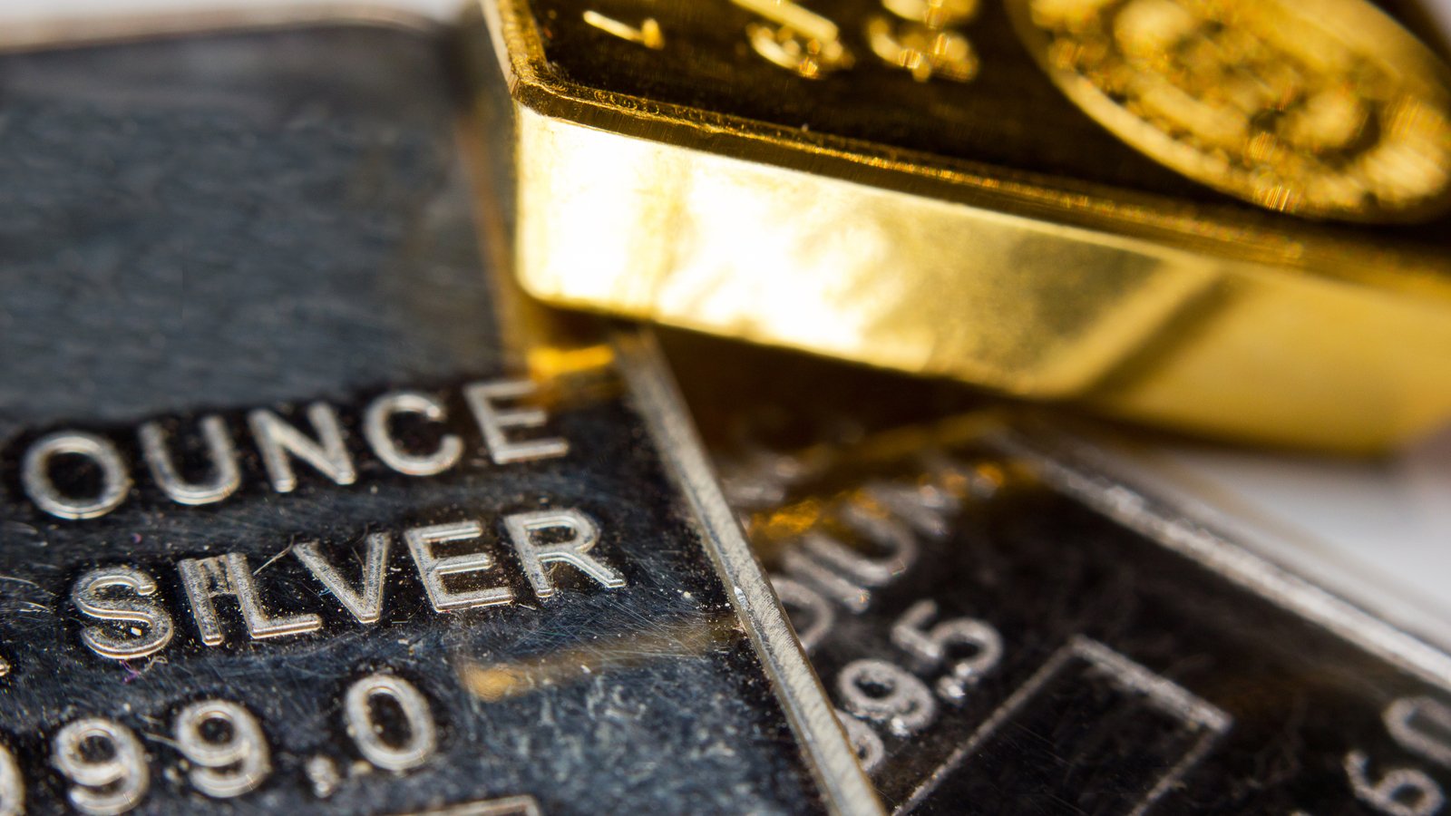 Gold vs. Silver as Precious Metal Investments