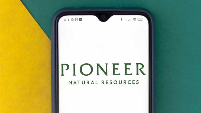 PXD Stock - Pioneer Natural Resources (PXD) Stock Rises as Exxon Mobil Nears Takeover Deal