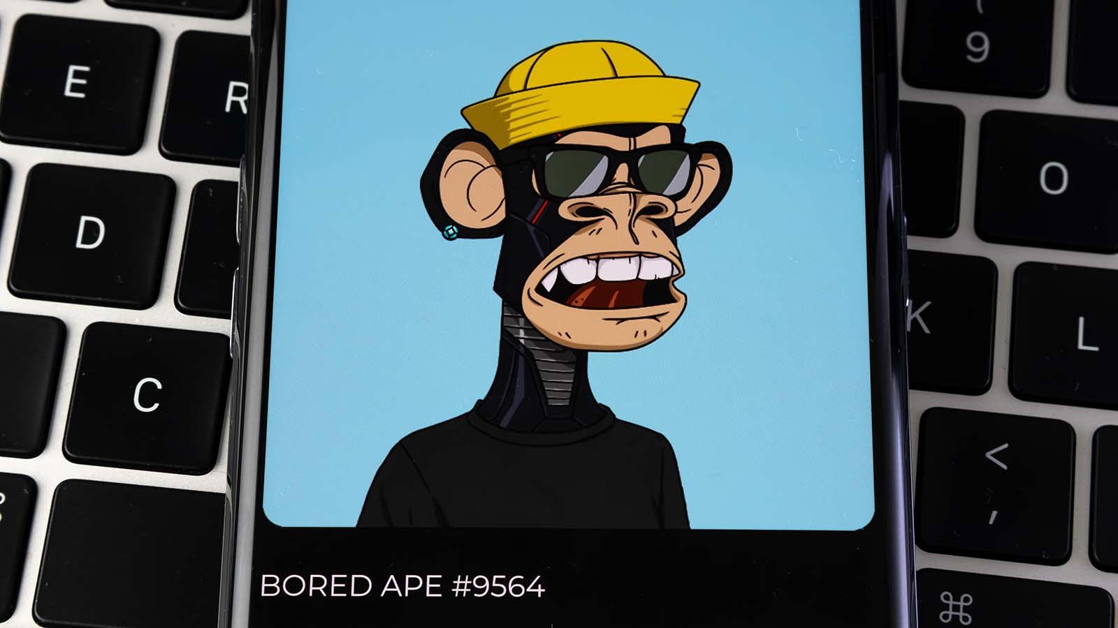 Breaking: Bored Ape Yacht Club Discord Hacked - BowTied Island