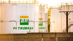 Petrobras (PBR) distributor in the industry and supply sector.