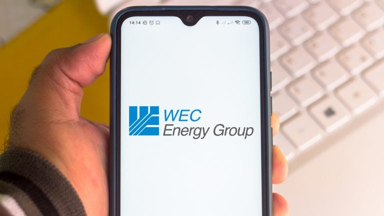 WEC stock - WEC Stock Earnings: WEC Energy Group Beats EPS, Misses Revenue for Q1 2024