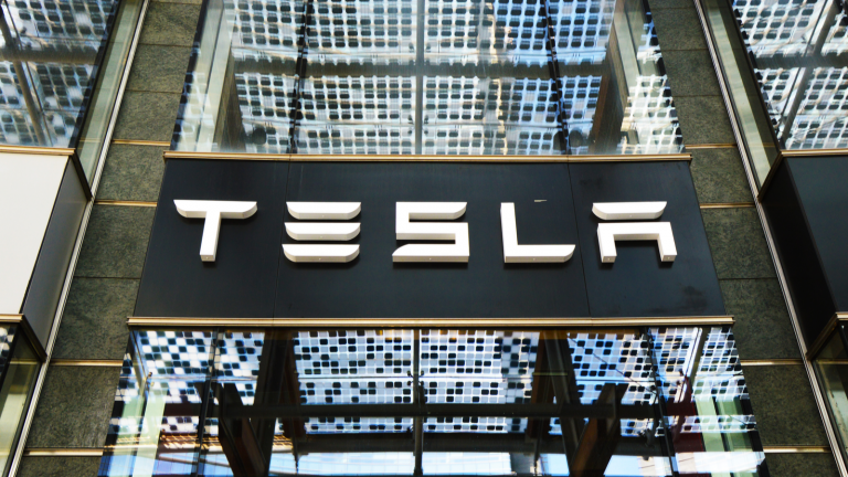 TSLA Stock - TSLA Stock Outlook: Here’s What Friday’s Tesla AI Day Could Reveal