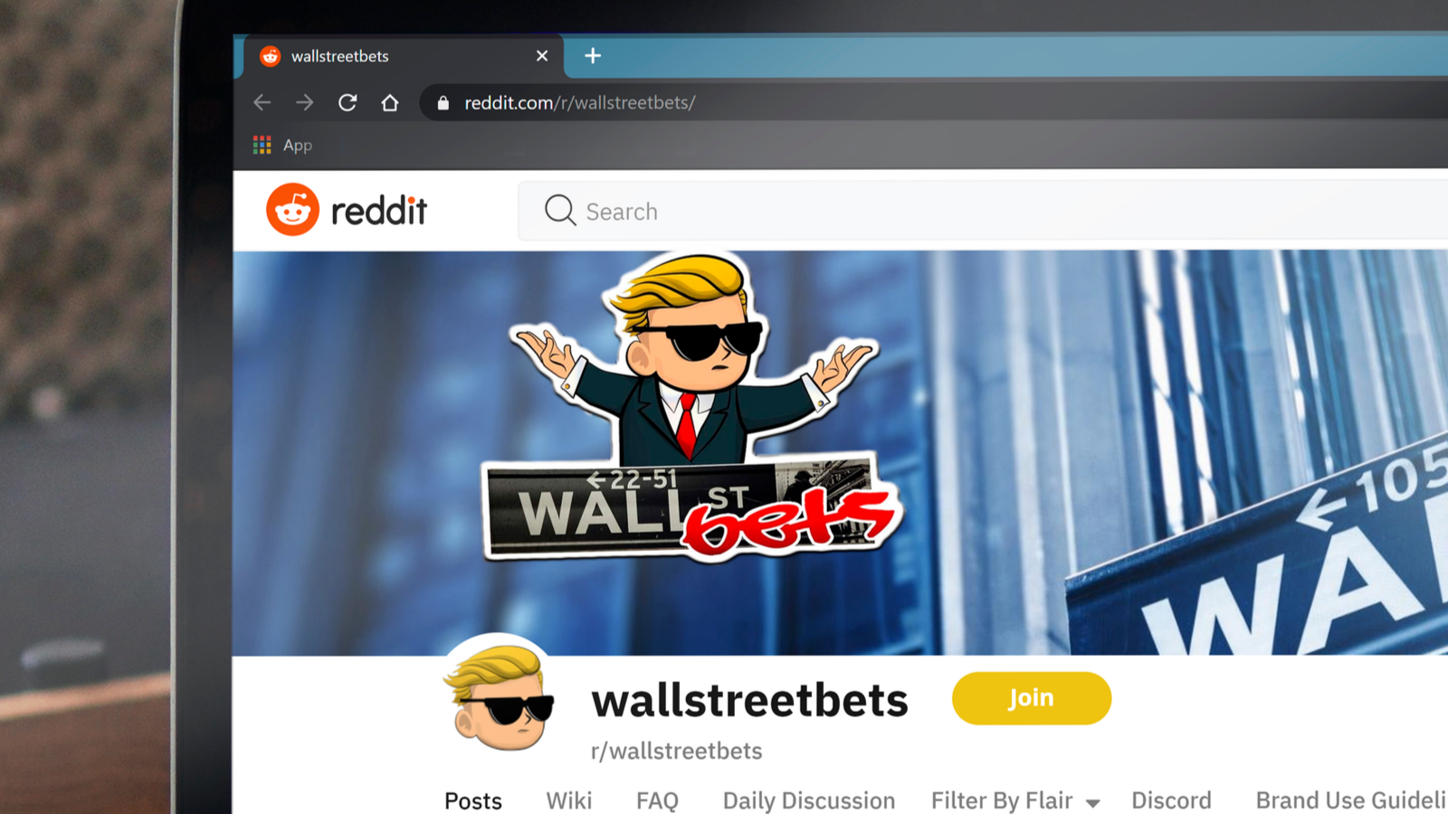 Screenshot of subreddit wallstreetbets on reddit, where meme stocks originated. Meme stocks, reddit, megl stock.
