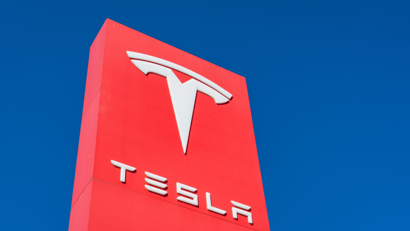 Tesla Stock: Prepare for a Drop Before the Next Leg Up