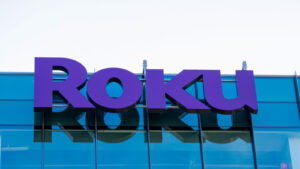 Logo for Roku, Inc. (ROKU) displayed on a glass building