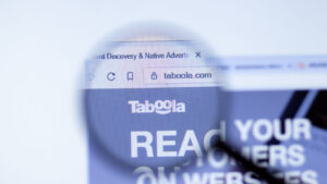 TBLA stock: Taboola company website with logo close up