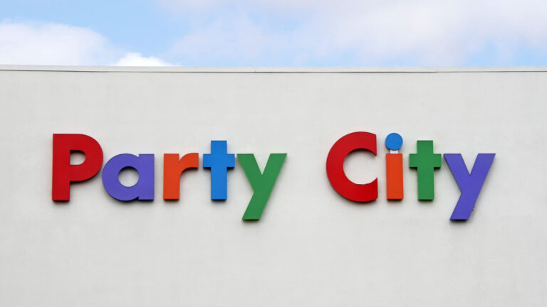 PRTY Stock - PRTY Stock Surges 10% as Party City Files for Bankruptcy