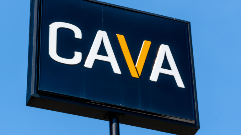 CAVA stock - CAVA Stock Pops as Insiders Leave Lock-Up Period Alone