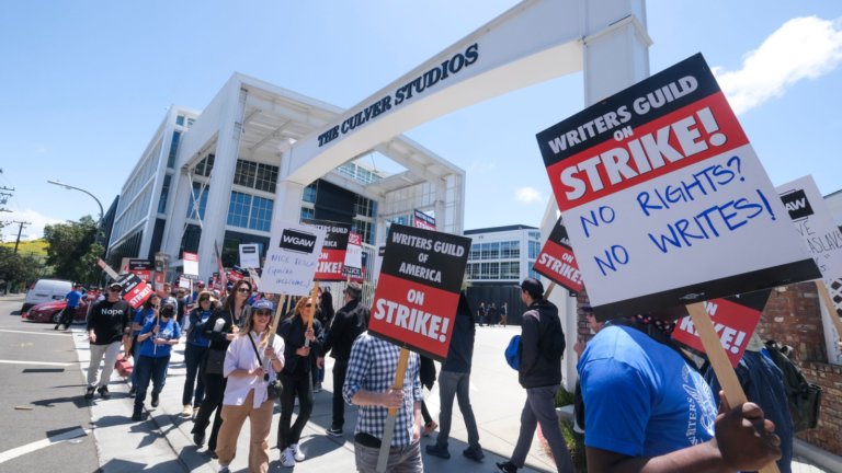 ongoing strikes - 4 Ongoing Strikes in the U.S. Right Now