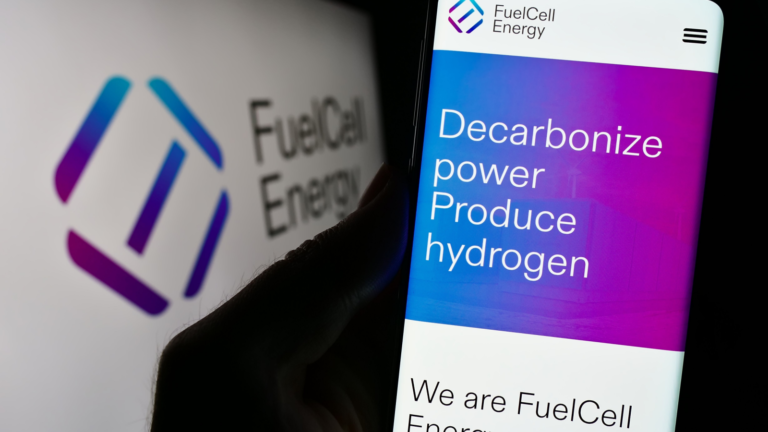 FCEL stock - FCEL Stock: FuelCell Energy Bags Hydrogen Award