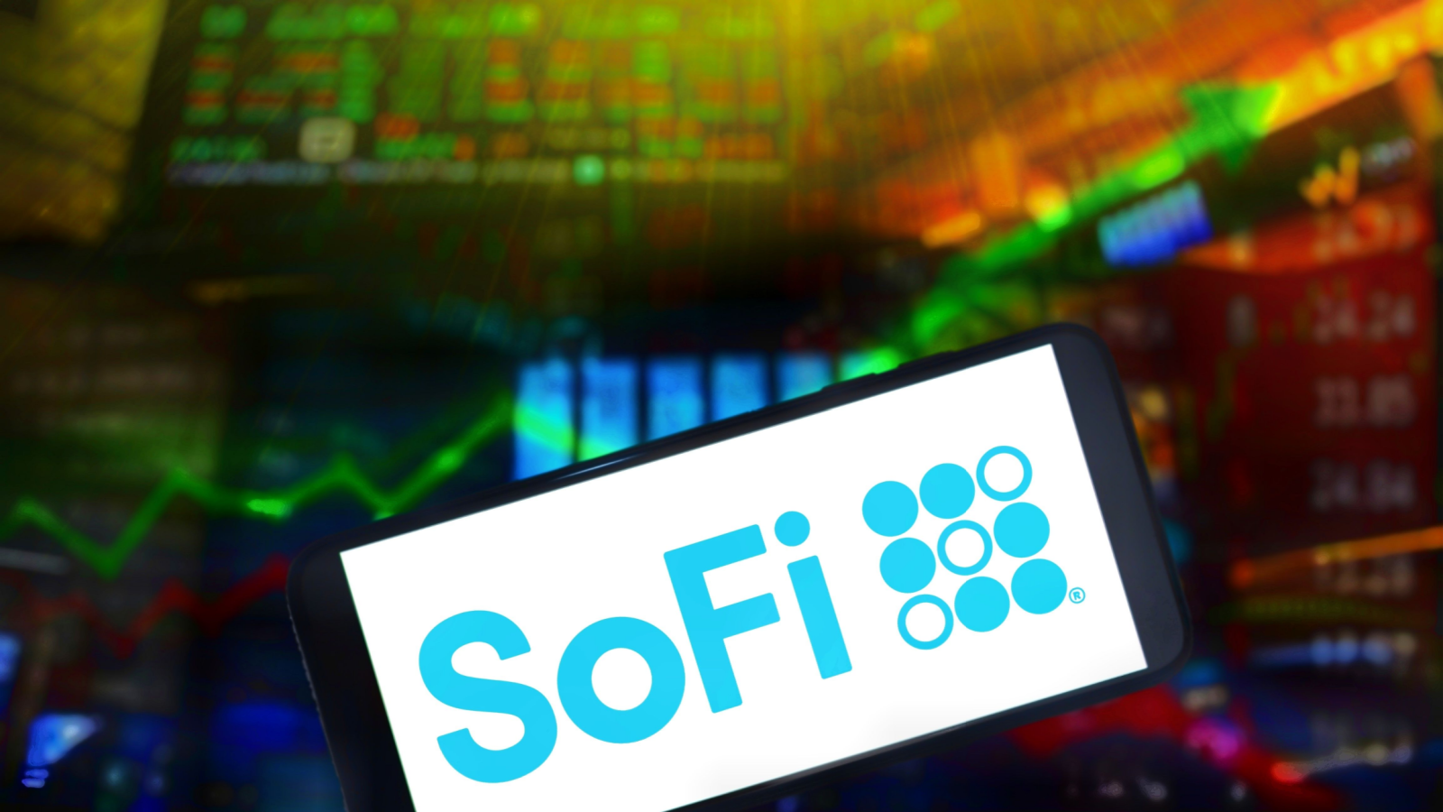 SoFi Steps Back From Crypto. What It Means for SOFI Stock Investors.