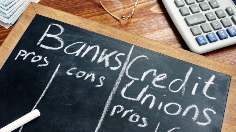 credit union vs. bank - Maximize Your Money: Credit Union vs. Bank? Explore Pros, Cons and Make the Smart Choice.
