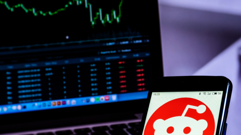 Reddit crypto - Reddit Crypto (REDDIT-USD) Soars Ahead of RDDT Stock IPO