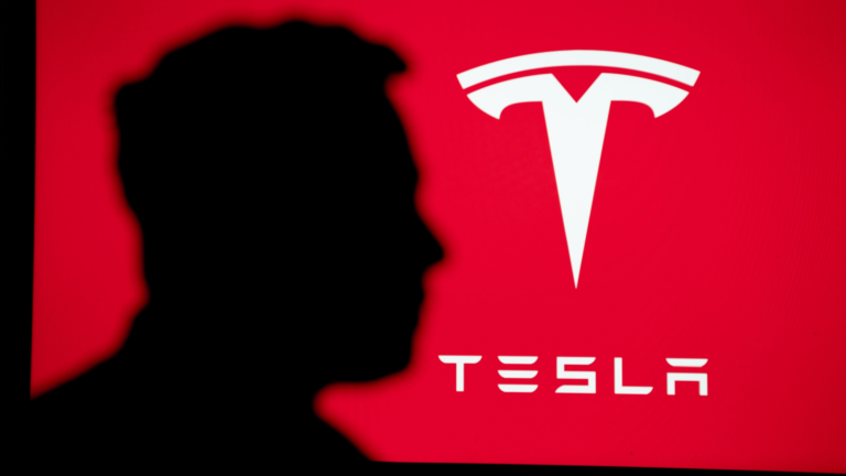 Tesla stock - Tesla Stock Outlook: What Is TSLA Worth if Elon Musk Actually Leaves?